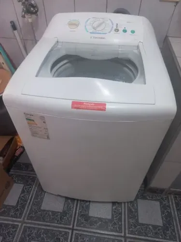 MAQUINA ELETROLUX 12KG USADA