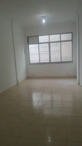 Kitnet Vendo ou Alugo no Centro de Niterói 