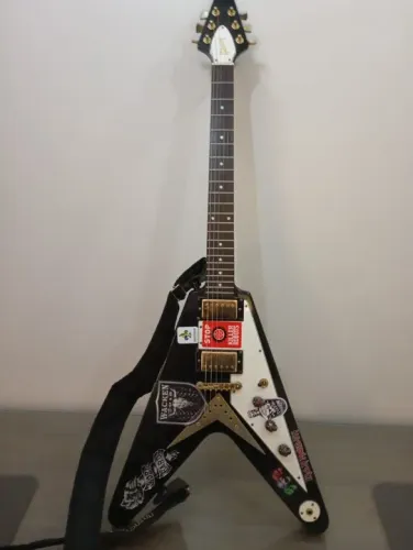 Guitarra Korina Mod.1958 - "Flying V" Epiphone - Com Truss Rod Gibson - Raridade