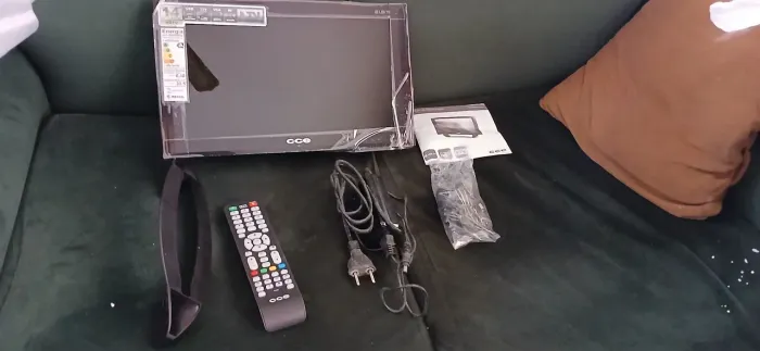 TV portátil pode ser usada em carros baixei pra sair hj 