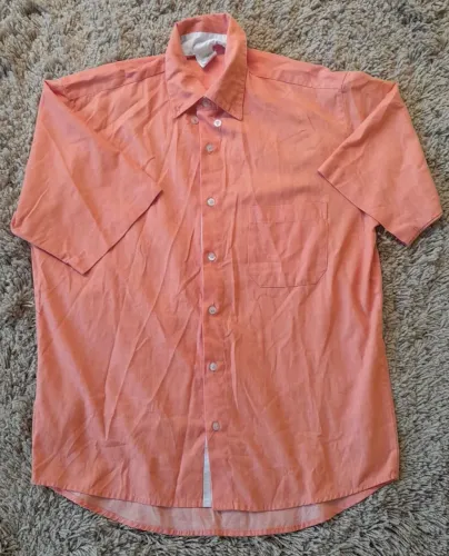 Camisa manga curta laranja