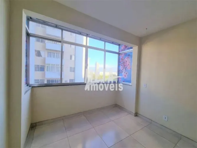Apartamento com 2 dormitórios para alugar, 55 m² por R$ 1.565,22/mês - Centro - Campos dos