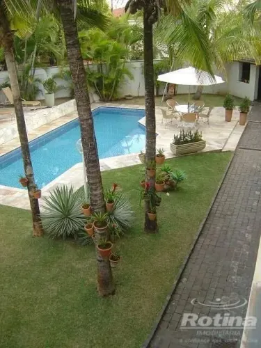 Casa à venda, 7 quartos, Morada da Colina - Uberlândia/MG - Rotina Imobiliária