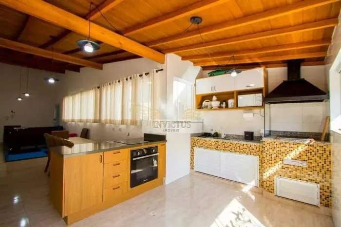 Cobertura sem Condomínio com 3 Quartos para Comprar, 140m² - Vila Pires, Santo André/SP.