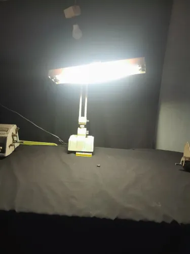 Luminária de Mesa Antiga