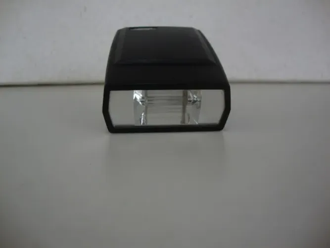 Flash Eletrônico para Máquina Fotográfica Marca Sakar 18 M.