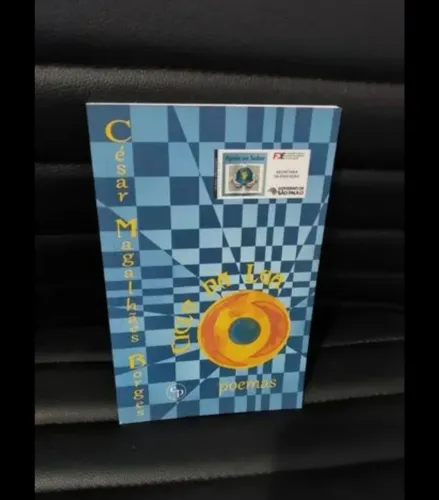 Livro: Ciclo da Lua - César Magalhães Borges 