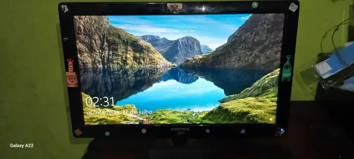 Monito Positivo de Alta Resolução 125hz 1920x1900 19Pol Full HD 