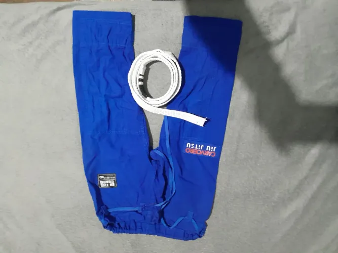 Kimono M2 usado 2 vezes