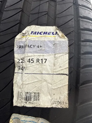 Pneu 225/45R17 Michelin Primacy 4 Novo