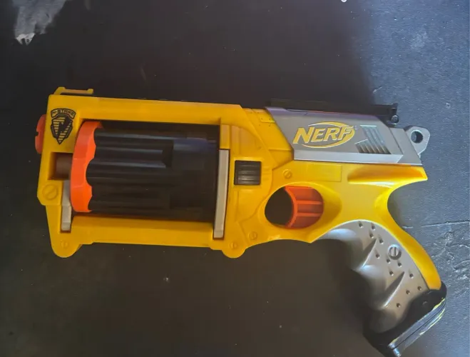 Pistola Nerf N-Strike