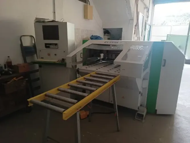 CENTRO DE FURAÇÃO PARA MADEIRA GIBEN