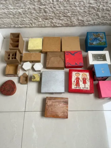 Lote caixas madeira com tampa lembrancinha etc