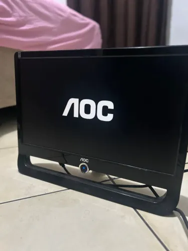 Monitor AOC 19 LCD Widescreen