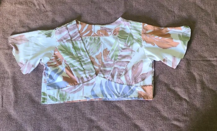 Cropped estampa Tropical