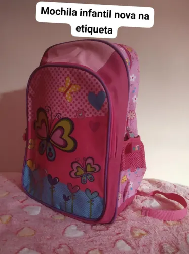Mochila Infantil Nova com Estampa de Borboletas
