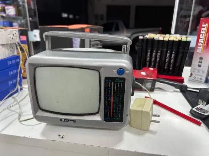 Mini Tv e rádio