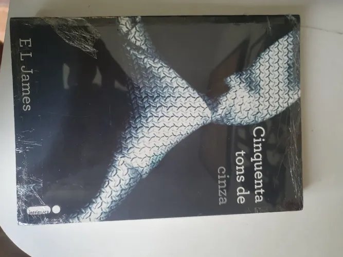 Cinquenta Tons de Cinza - E.L. James LEIA A DESCRIÇÃO!!
