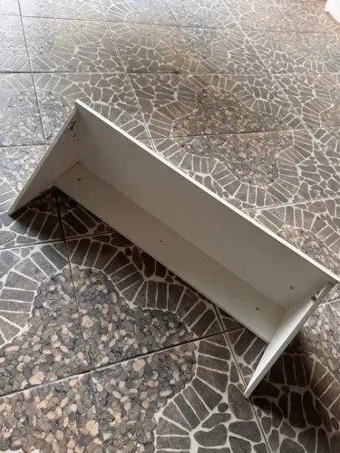 Vendo móveis arara com tubo cabideiro e 2 nicho para organizar ! 