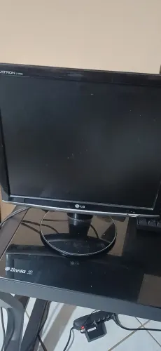 Monitor LG VGA - 17 Polegadas