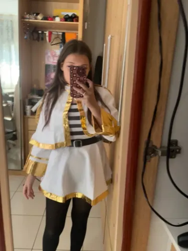 Cosplay frieren usado apenas uma vez