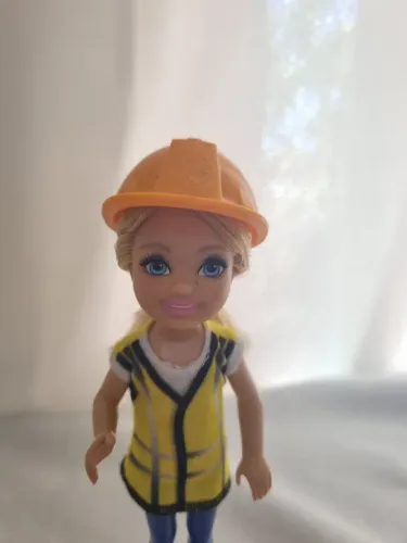 Boneca Barbie Chelsea Profissões