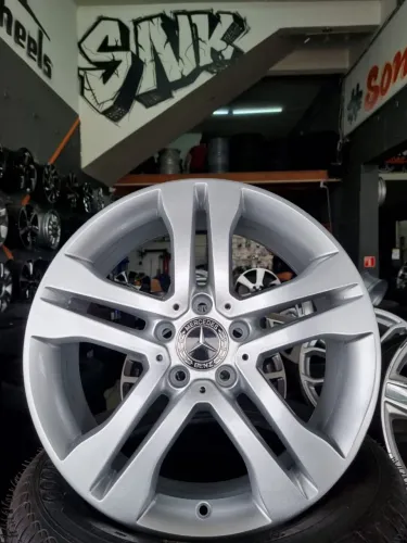 Jogo de rodas Mercedes GLA aro 18 5x112