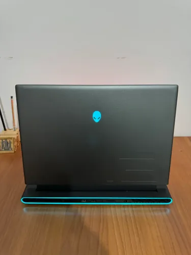 Notebook Alienware M16