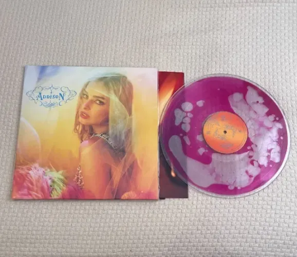 LP Addison - Addison Rae (Liquid Filled vinyl) Lacrado
