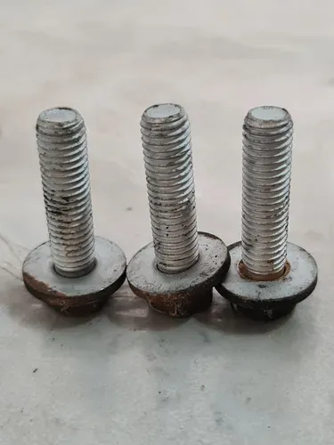 Parafuso Motor De Tração Traseiro Grand Cherokee