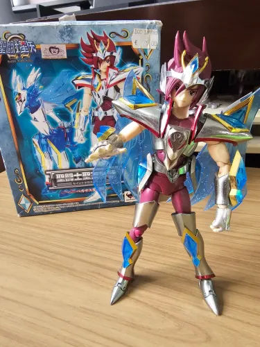 Kouga Bandai Cavaleiros do zodiaco