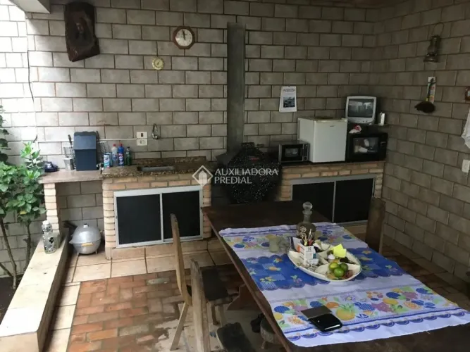 CASA SOBRADO - SANTA PAULA - SANTA ROSA
