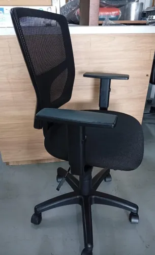 Cadeira Giratória Para Escritório - Euroflex