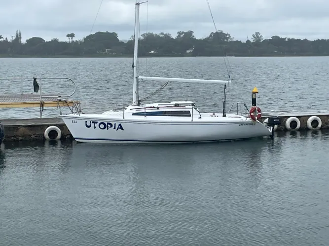 Veleiro Fast 230 impecável