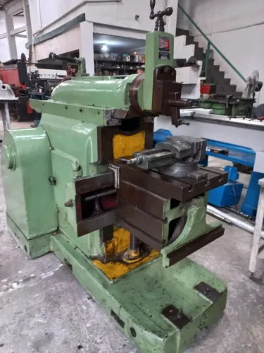 Plaina limadora 500mm com morsa - 01241