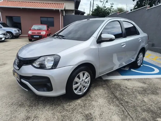 Toyota Etios X Plus Sedan 1.5 Flex 16V 4P Aut. 2020