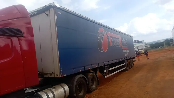 Carreta Randon 30 paletes