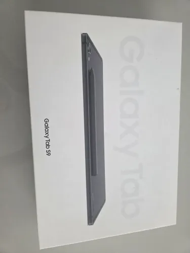 Vendo Tablet Samsung Galexy tab S9 apenas 3.300,00