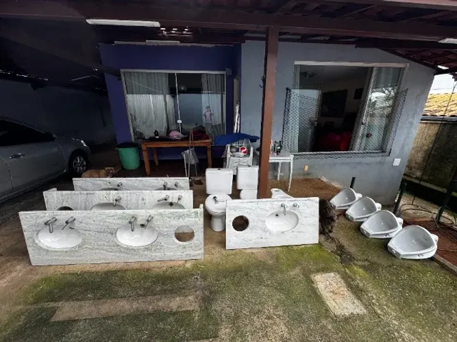 Lote Completo de Equipamentos de Banheiro (Celite, Docol, Granito)