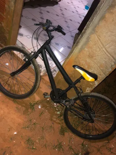 Vende-se bicicleta