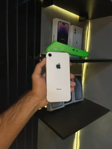 iPhone XR 64gb