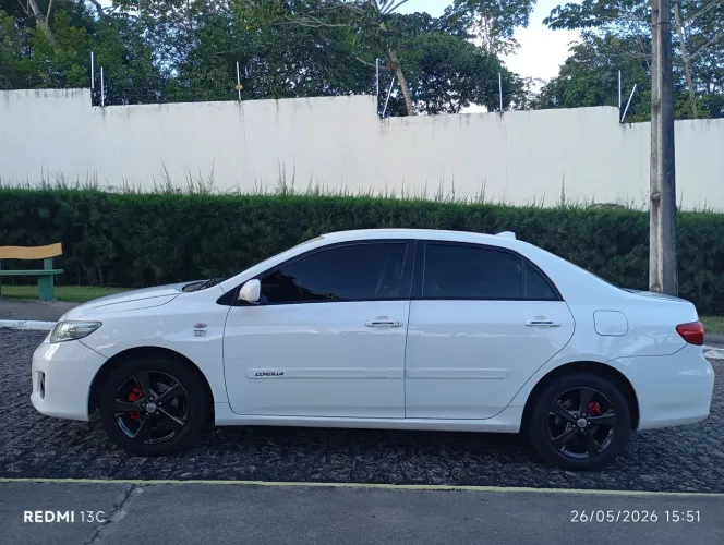 Toyota Corolla GLI 1.8 Flex 16V Aut. 2012