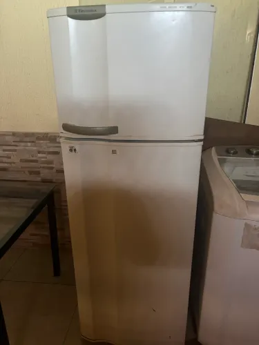 Vendo geladeira
