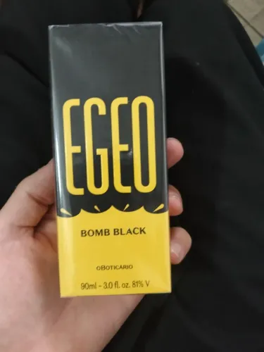 Perfume THE BLEND SAFFRON e EGEO BONB BLACK