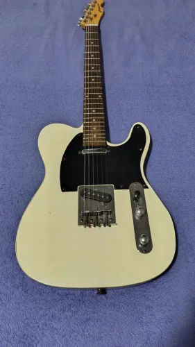 Guitarra Telecaster