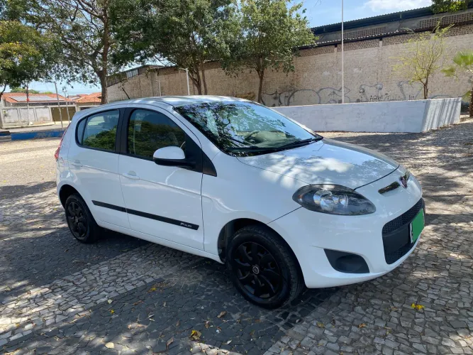 Fiat Palio Attractive 1.0 EVO Fire Flex 8V 5P 2016