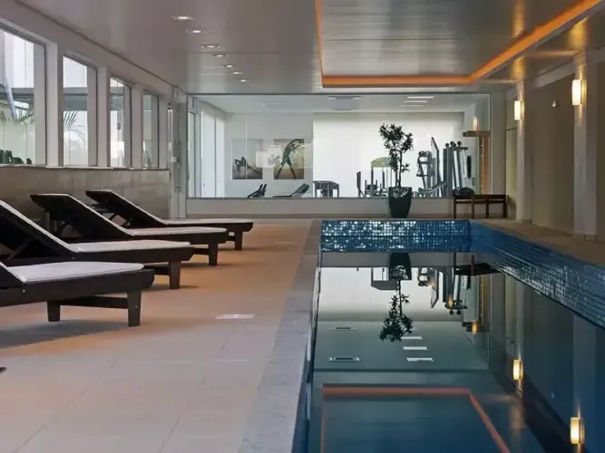 2 quartos sendo 1 suíte - CONDOMINIO COM PISCINA, ACADEMIA ETC.-Itacorubi - Florianópolis 