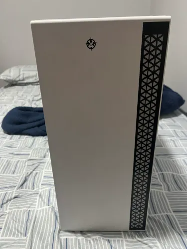 CPU AMD Ryzen 5 4650G Pro - 16GB ram ddr4