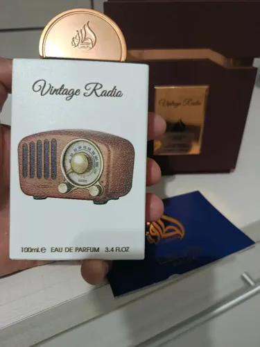 Perfume árabe Lattafa Vintage Radio