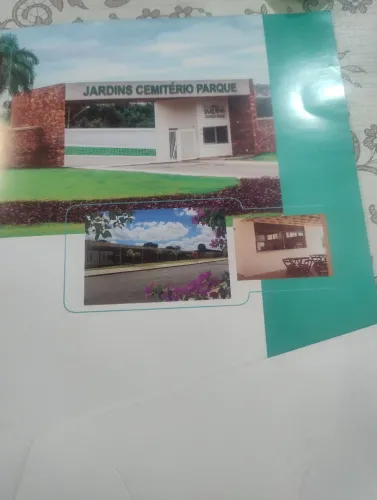 Vendo Jazigo Perpetuo Jardins Cemitério em Betim